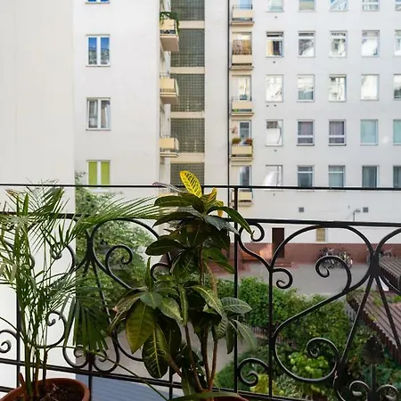 Apartment Skolimowska *